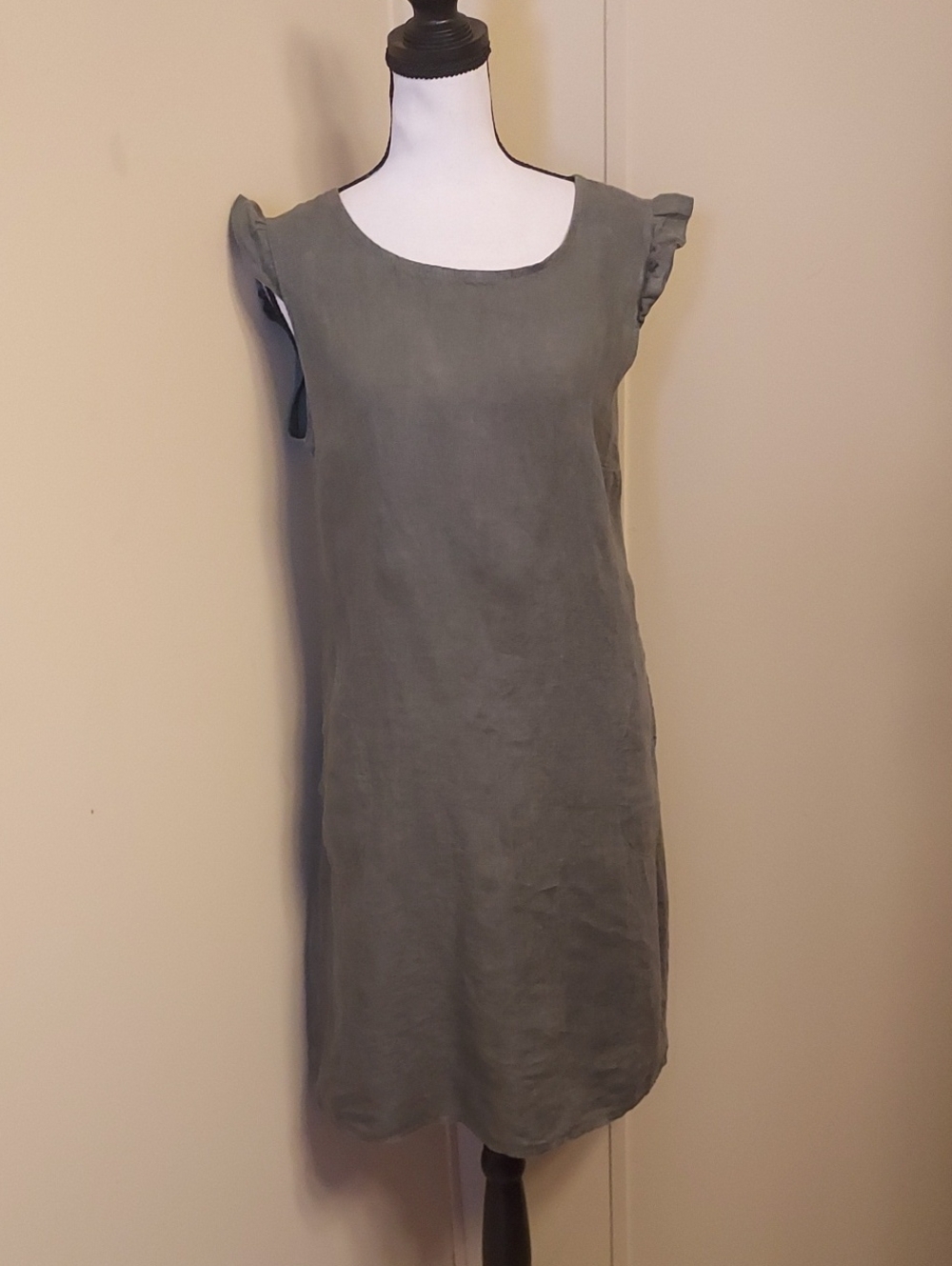 Lina Tomei Linen Dress in Olive Green